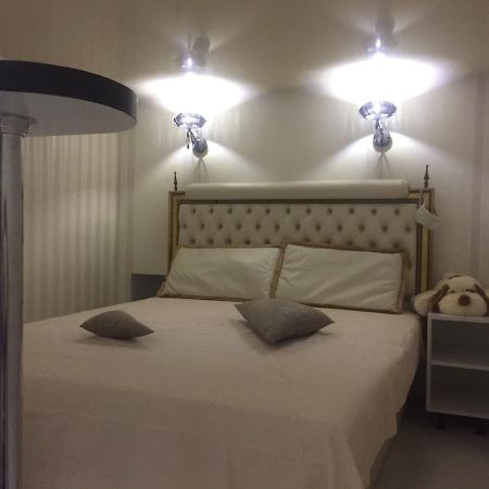 Appartement Fiesta à Odessa Extérieur photo