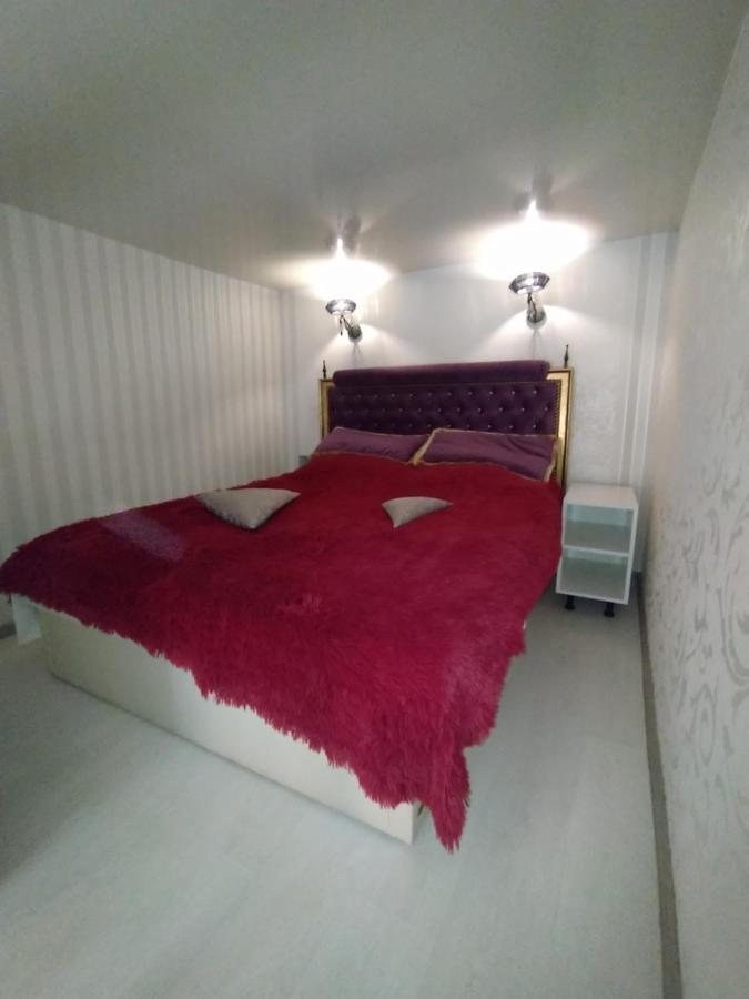 Appartement Fiesta à Odessa Extérieur photo